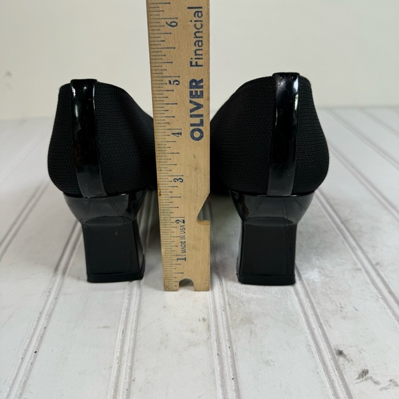 Stuart Weitzman black fabric block heeled pumps - Picture 6 of 9